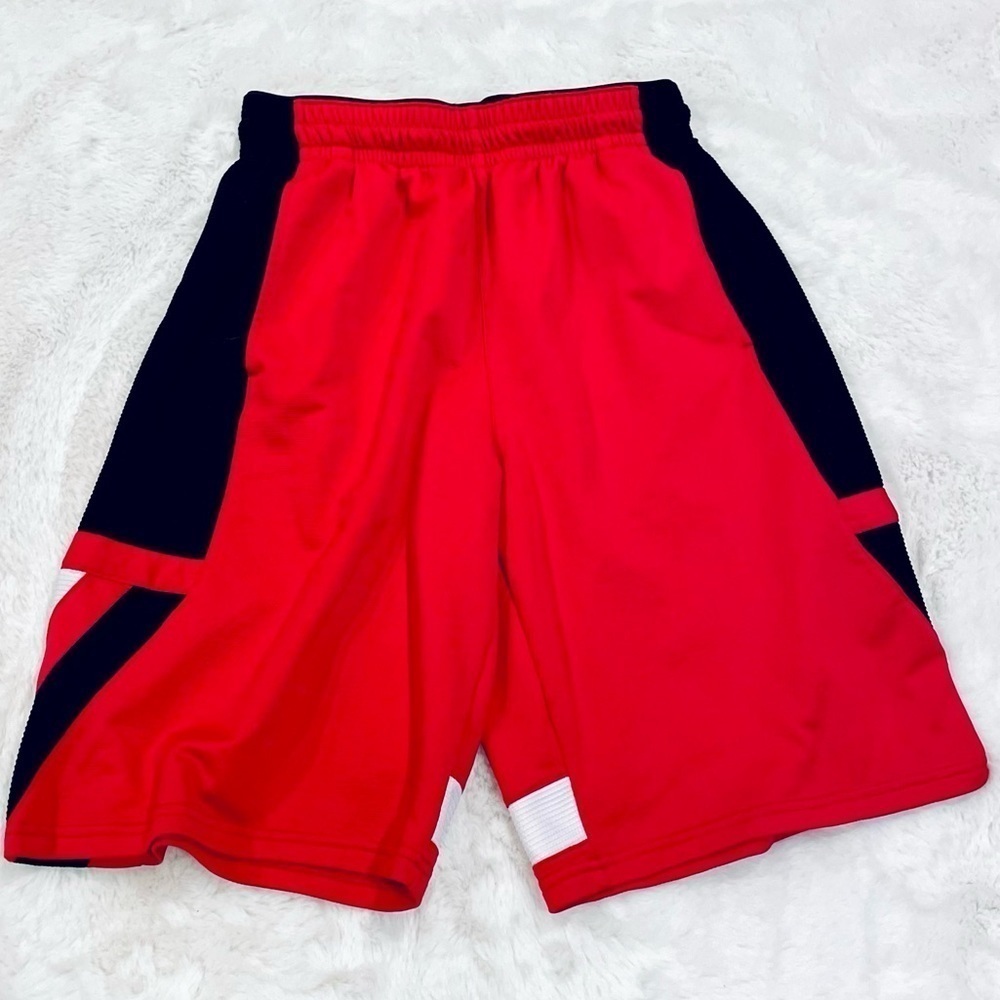 CSG Champs Sports Gear Red Black Colorblock Men’s Athletic Gym Workout Shorts M